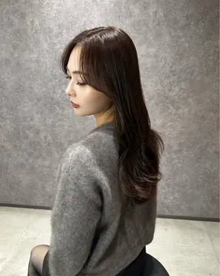 ロング カラー ヘアアレンジ 韓国レイヤーカット 透明感カラー冨田那樹のヘアスタイル