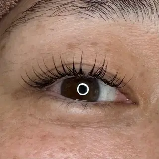 マツエク・マツパ ⭐️吉田萌⭐️ 髪質改善カラー⭐️のヘアスタイル