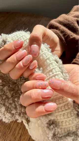 ネイル レナークイスト 太田のネイルデザイン