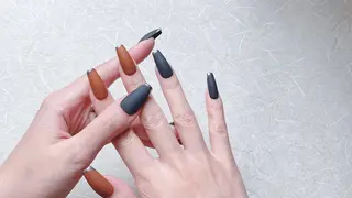 ロング チ まるこのネイルデザイン