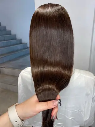 カラー 山田 遥真のヘアスタイル