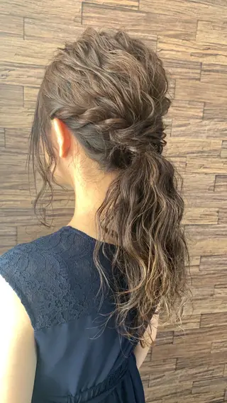 ロング ヘアアレンジ 有坂 里恵のヘアスタイル