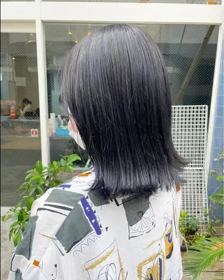 ショート カラー bloom yumaのヘアスタイル