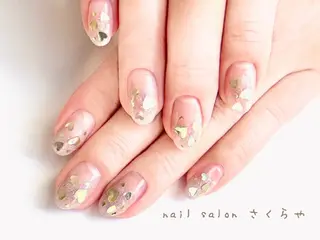 ミディアム さくらや❤ パラジェル使用のネイルデザイン