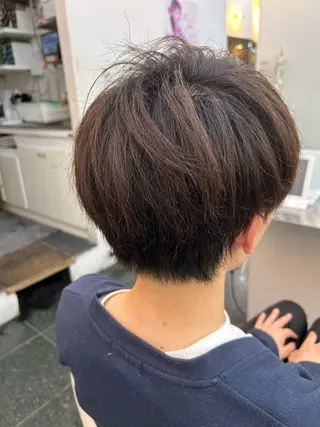ショート メンズ 髪質改善⭐️縮毛 🫧内藤紅葉のヘアスタイル