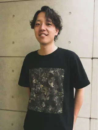 ミディアム パーマ メンズ 原宿↔︎浦和　美容師 折笠　亮のヘアスタイル