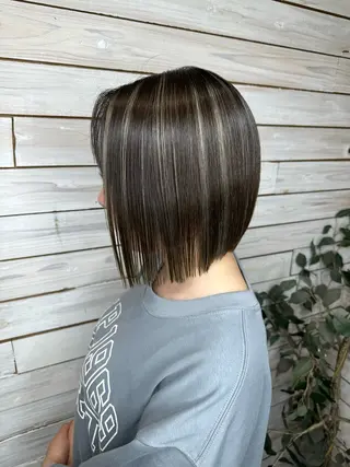 ショート カラー ✨大人美人ショート✨ 店長　藤井一輝のヘアスタイル