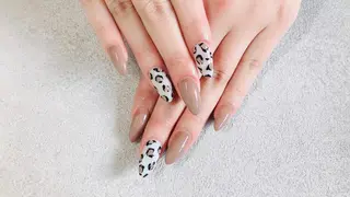 ネイル gorella Ａのネイルデザイン
