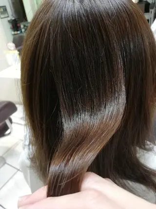 ミディアム YASUHIRO グレージュ/メンズのヘアスタイル
