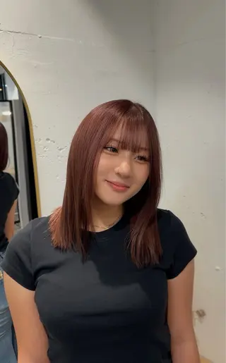 ミディアム Yuna ユウナのヘアスタイル