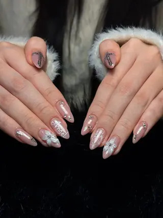 ネイル CoMo Nailのネイルデザイン