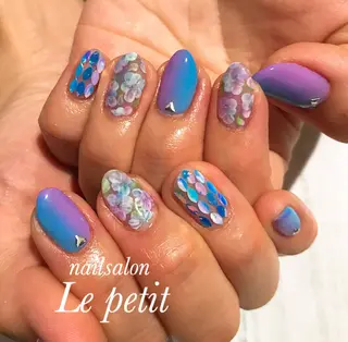 ネイル 石野 広佳のネイルデザイン