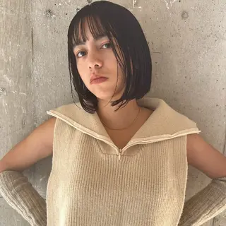 ミディアム 川原田麻衣【薬院/平 尾/高宮】透明感🫧のヘアスタイル