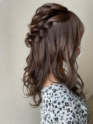 セミロング ヘアアレンジ 沢田 瞳のヘアスタイル