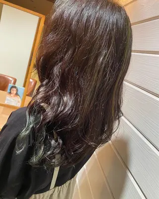 ロング カラー 山中 パトリシアのヘアスタイル