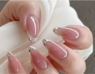 ネイル Lily Studio🍒🍒のネイルデザイン