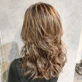 セミロング カラー 小倉 浩士のヘアスタイル