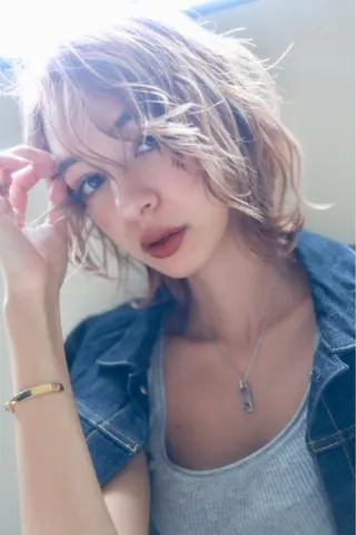 ミディアム カラー 🌈デザインヘア職人 Kaede🌈のヘアスタイル