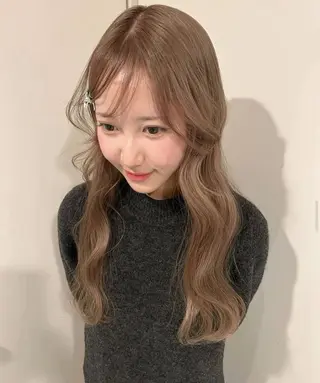 ロング PELE yuraのヘアスタイル