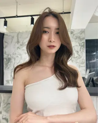 セミロング 韓国ヘア🕊村上 ののこ🕊のヘアスタイル