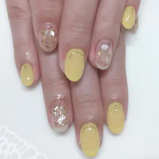 ネイル カルフール リル MOEのネイルデザイン