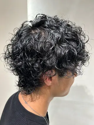 パーマ STELLA 小林優真のヘアスタイル