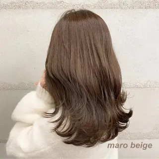 ミディアム ナガイ アヤのヘアスタイル