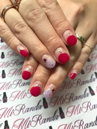 ネイル MiRanda 保坂 舞のネイルデザイン