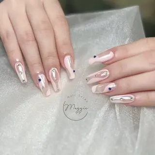 ネイル Maggie Nail🦩のネイルデザイン