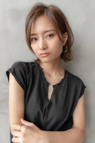 ミディアム カラー 10月限定モニター 髪質改善美髪矯正のヘアスタイル