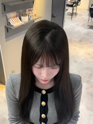 カラー 吉田 莉子のヘアスタイル