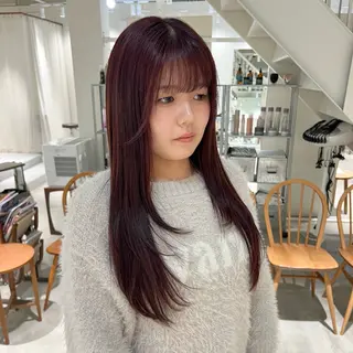 ロング カラー 周東 芽依のヘアスタイル