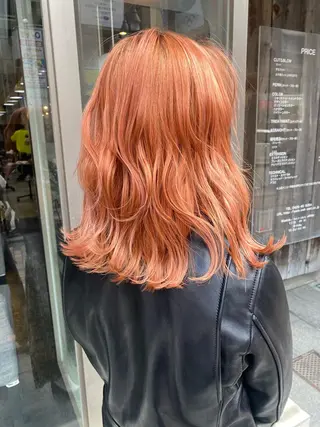 ミディアム カラー パーマ ヘアアレンジ メンズ キッズ ネイル マツエク・マツパ mana 暖色カラーカットのヘアスタイル