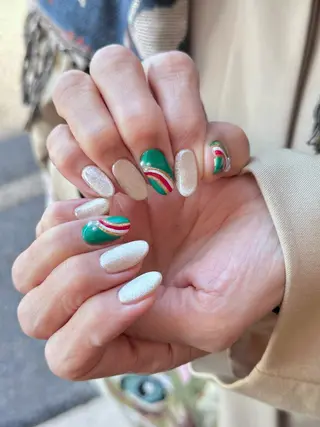 ネイル シモダ カスミ 🦀 @ksm_smdのネイルデザイン