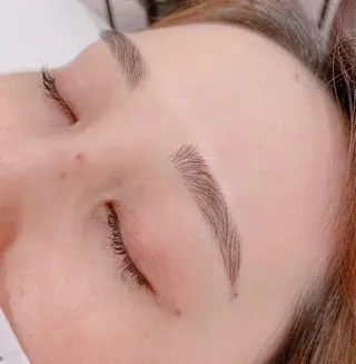 アイブロウ eyelash　Reef所属・aya .のマツエク・マツパデザイン