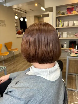 ショート カラー パーマ・レイヤー 髪質改善・TANIのヘアスタイル