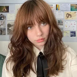 ロング minami🪷 暖色カラーのヘアスタイル