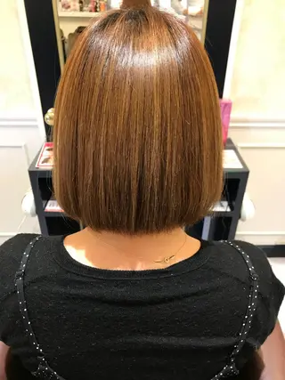 ショート 粟田 めぐみのヘアスタイル