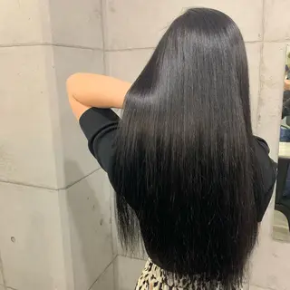 ミディアム カラー パーマ ヘアアレンジ メンズ キッズ ネイル マツエク・マツパ 切りっぱなしヘアボブ ミディアムヘアRYOのヘアスタイル