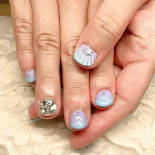 ネイル 藤島 咲良のネイルデザイン