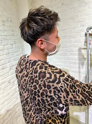 カラー メンズ 池本 勇大のヘアスタイル
