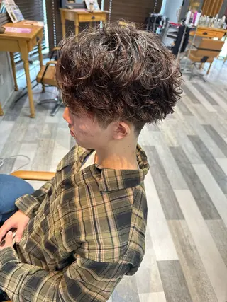 ショート パーマ 和田 直也のヘアスタイル