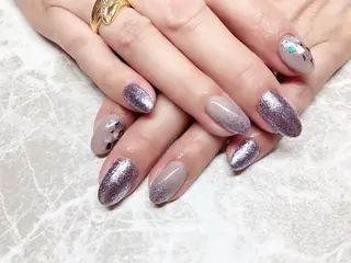 ネイル マジック ミラーのネイルデザイン