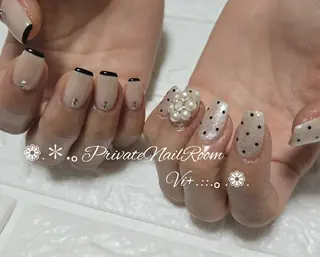ネイル Nail Room Vi+のネイルデザイン