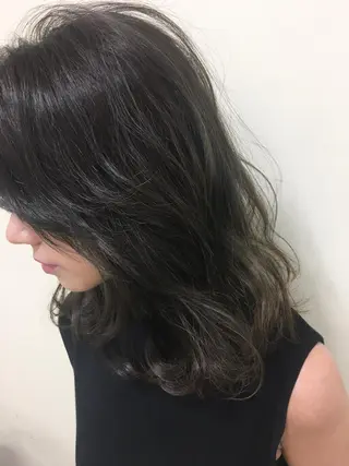 ミディアム カラー Beach 代表 KENTAのヘアスタイル