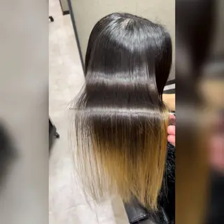 セミロング 縮毛矯正 RYOのヘアスタイル