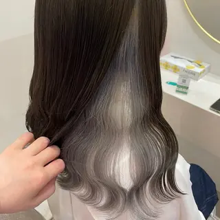 ロング カラー 🦋Yui🦋透明感 /ベージュ/Wカラーのヘアスタイル