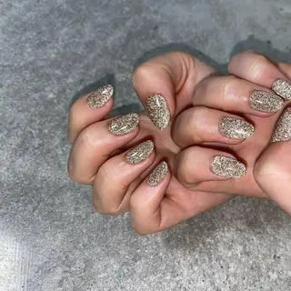 ミディアム ネイル Nao美 Nailのネイルデザイン