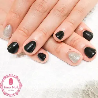 ネイル tiarynail K K🐼のネイルデザイン