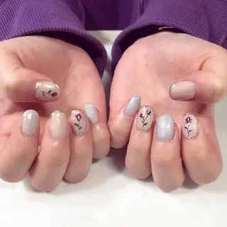 ネイル 東 千夏のネイルデザイン